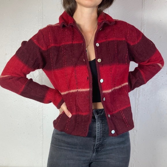Red 100% Wool Vintage Button Down Jacket - Picture 4 of 10